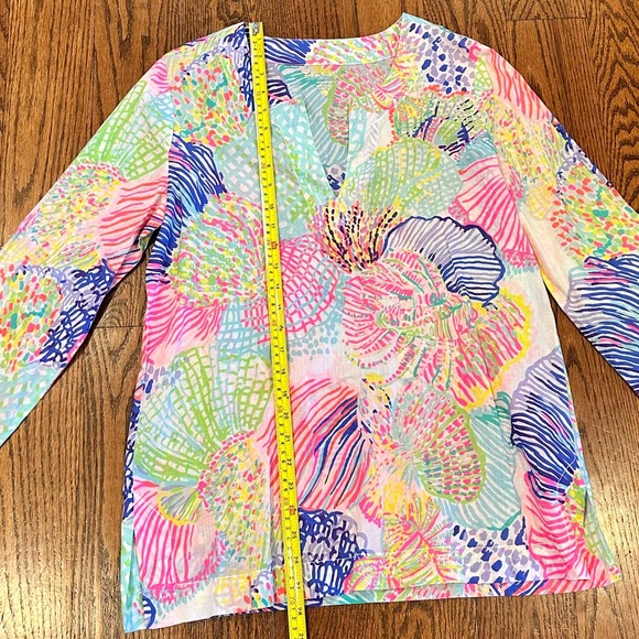 Lilly Pulitzer Blouse - Picture 4 of 7
